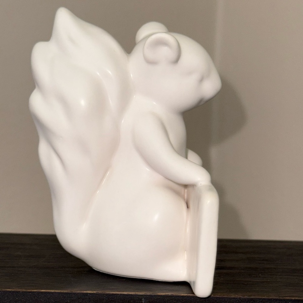 Rae Dunn HAPPY FALL Squirrel Figure - Picture 8 of 15